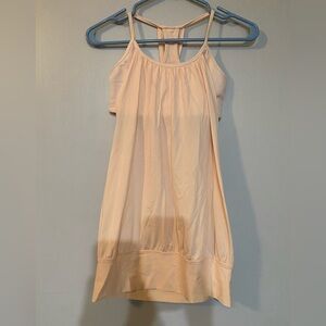 Lululemon Activewear Yoga Top Size 4